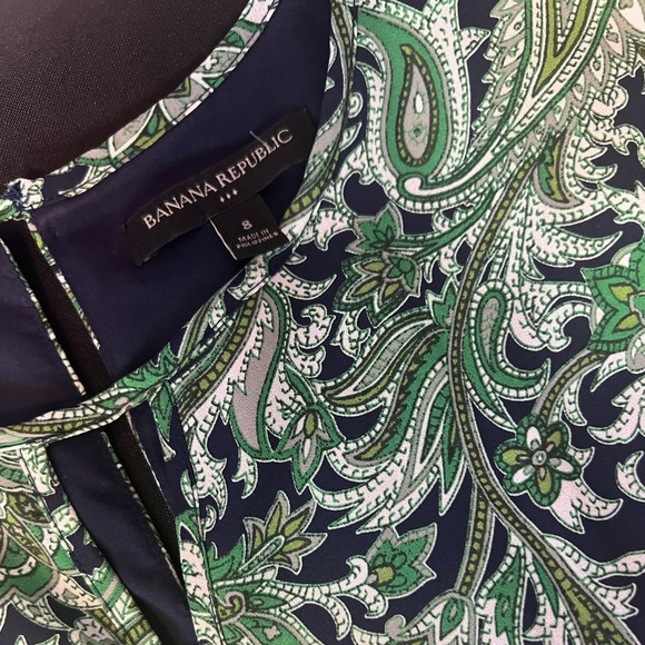 Banana Republic Navy and Green Paisley Blouse - Picture 5 of 5